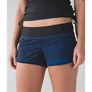 Lululemon Speed Short *H2O Sz 10/12 
Twisted Dune Harbor Blue Black-Harbor Blue